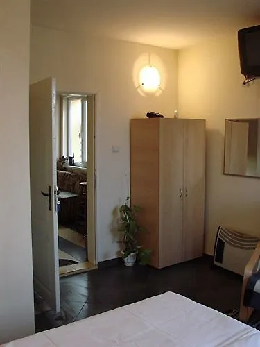Avel Guest House Sofia